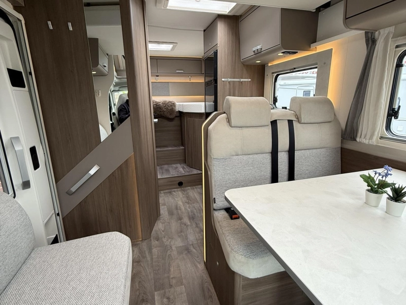 Carado T 448 Automaat! Nieuwstaat!  foto: 13