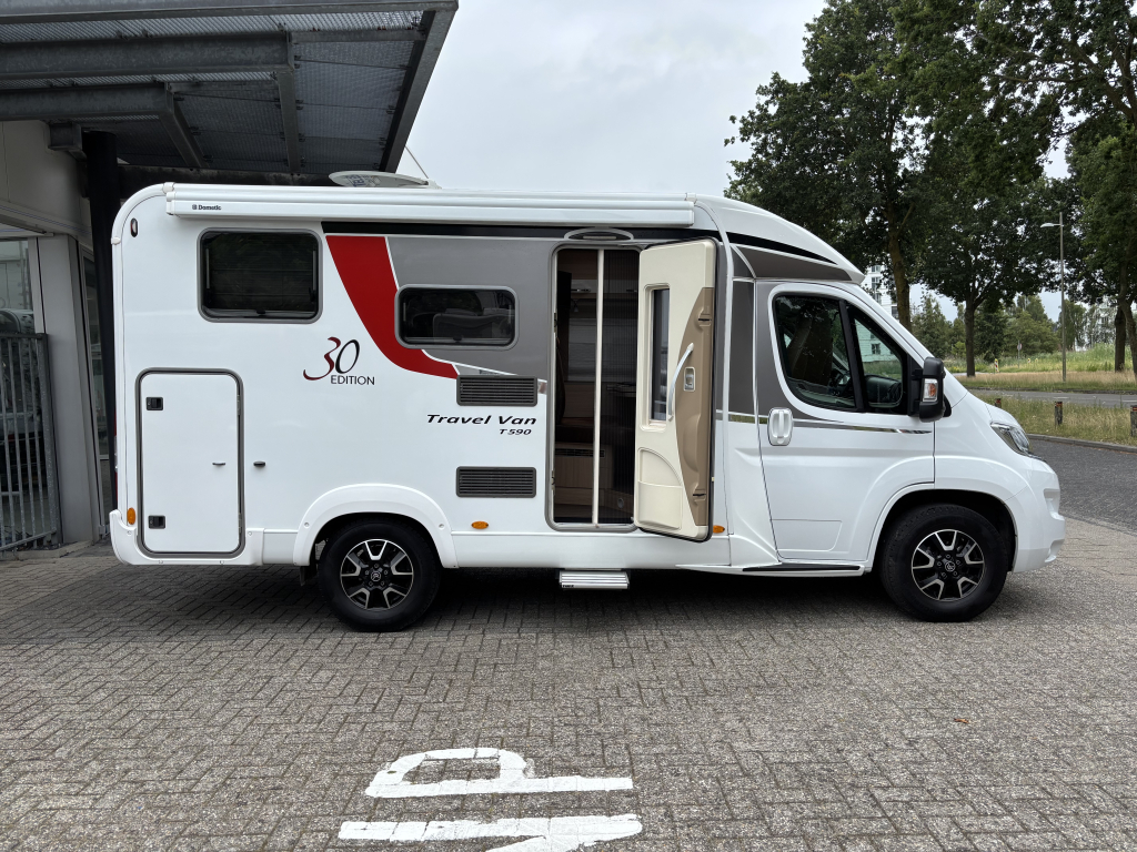 Bürstner Travel Van T590 DWARSBED+RONDZIT EURO 6 ZONNEPANEEL foto: 3