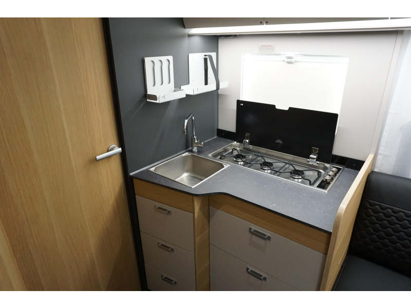 Adria Coral Axess 650 DL Benelux Edition  foto: 12