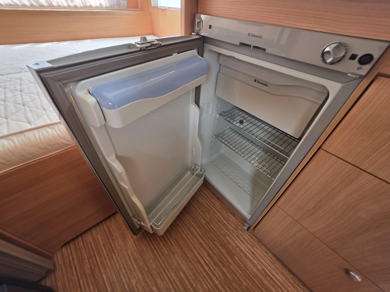 Adria Altea 390 PS 4 personas AVANCE 2010 foto: 6