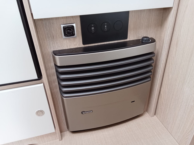 Bürstner Premio Plus 510 TK foto: 16