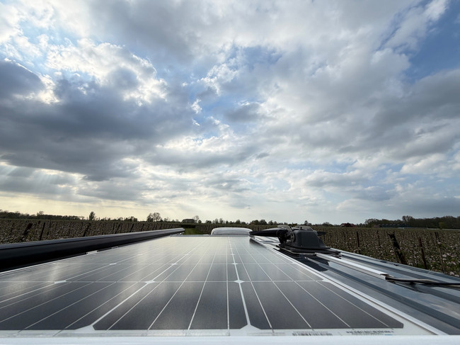 Pössl 2 Win R Plus 9G Automaat/LPG/Solar/Trekhaak/Bearlock Vol Opties! foto: 17