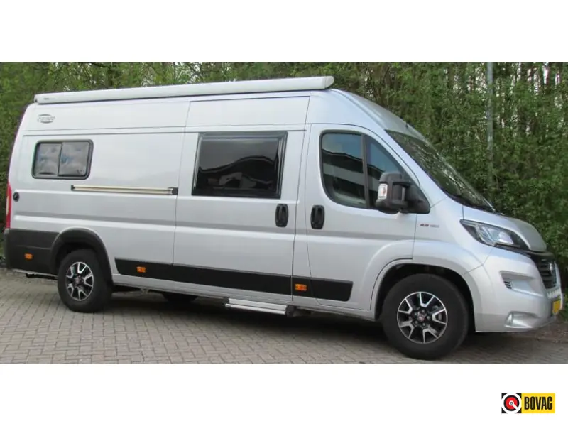 Malibu T440 QB Queensbed, Automaat 