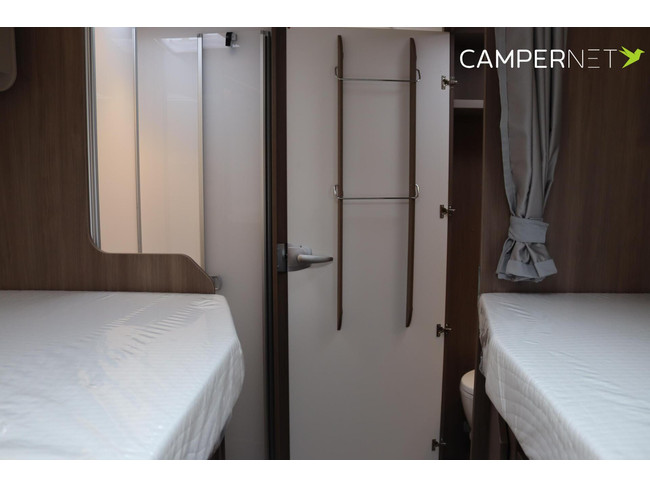 Carado T447 140 PS Automatik | Pro+ Paket | Hubbett | L&auml;ngsbetten | Separate Dusche | Markise | Neu ab Lager lieferbar | Foto: 21