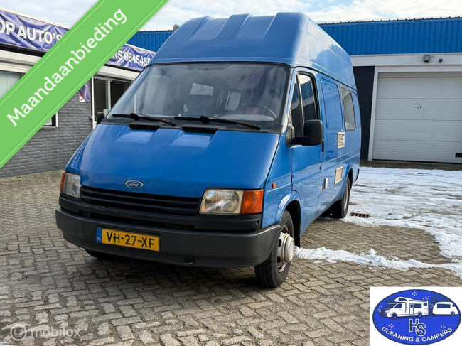 Ford TRANSIT 190D VAN photo: 2
