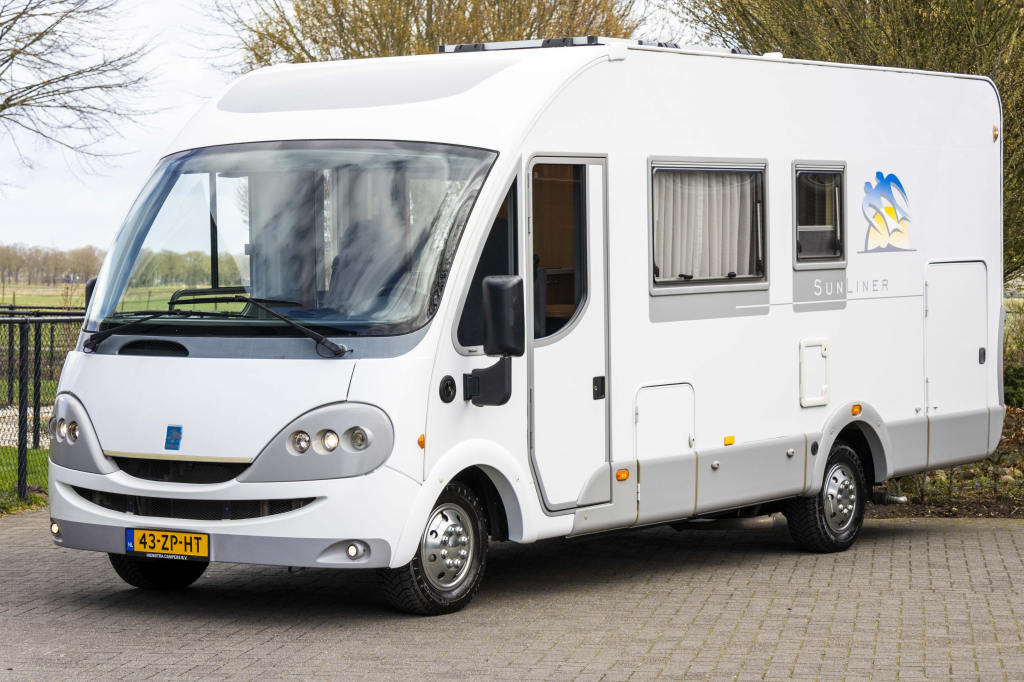 KNAUS Sun Liner 655 LG photo: 2