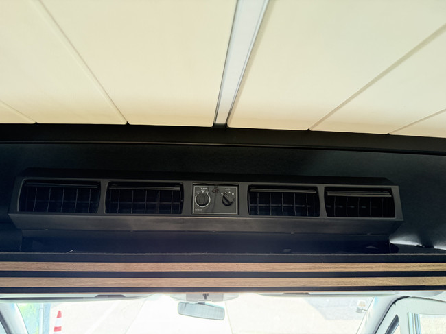 Mercedes-Benz Sprinter / Free Storage photo: 12