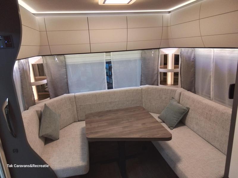 Hobby Excellent Edition 495 UL lengte bedden  foto: 3