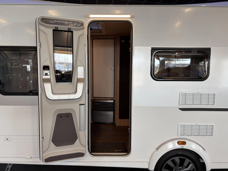Knaus Sport 500 EU lits jumeaux photo : 5