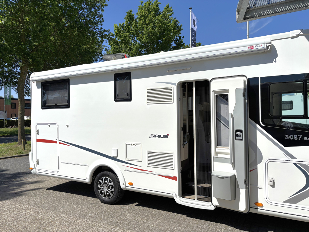 Challenger Sirius 3087 GA ENKELE BEDDEN + HEFBED EURO 6 foto: 6
