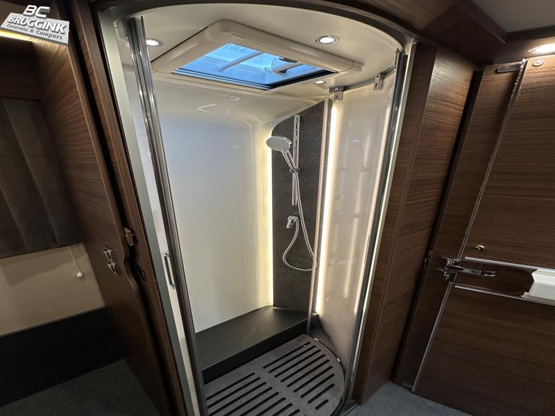 Carthago Chic C-Line I 5.0 QB L Foto: 13