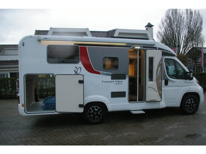 Bürstner Travel Van T 620 G Enkele bedden, Automaat  foto: 5