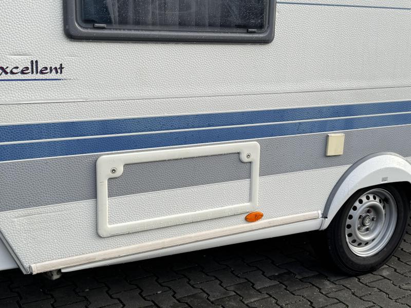 Hobby Excellent 400 SB - Voortent - Zakluifel -  foto: 18