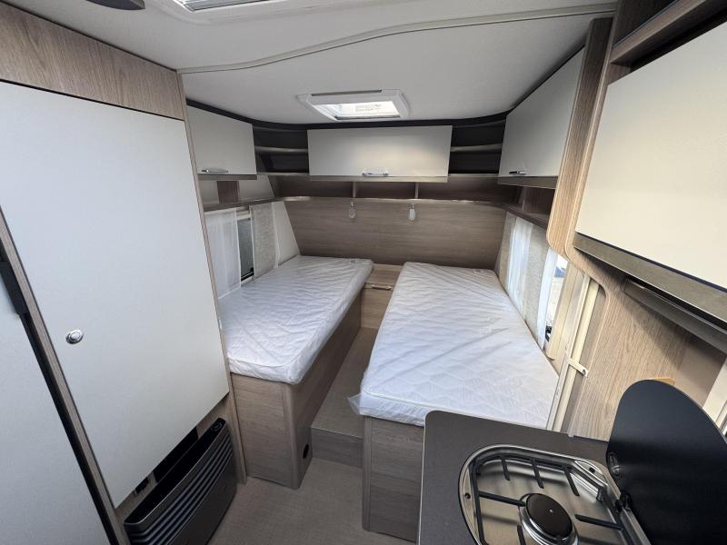 Bürstner Premio Plus 520 TL 