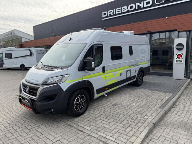 Hymer Yellowstone Cross-Over 180PK 9T-Automaat Enkele Bedden Zonnepanelen foto: 4