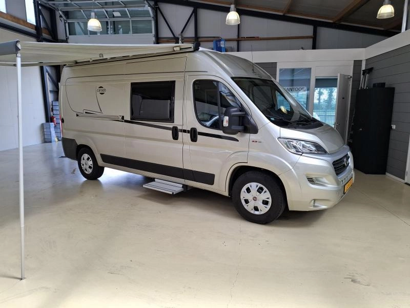 Hymer Carado 600 2.3MJ Vastbed Airco 