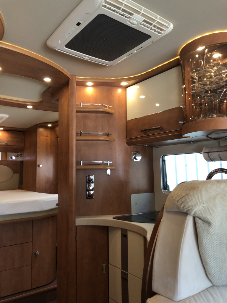 Carthago Chic C-Line i50 QUEENSBED HEFBED foto: 53
