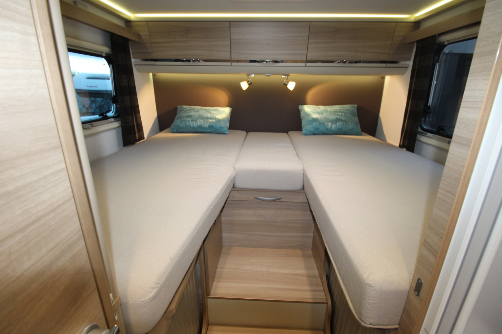 Adria Martix Axess M670 SL foto: 11