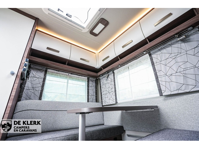 Knaus SPORT 420 QD Silver Selection Christmas Special foto: 12