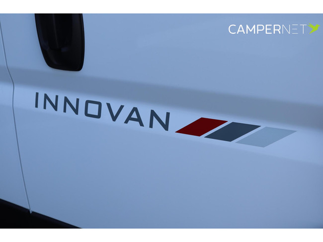 LMC Innovan 640 140cv Autom&aacute;tico | Camas longitudinales | Toldo | Techo panor&aacute;mico | Ventanas empotradas | Control de crucero | Nuevo disponible en stock | foto: 23