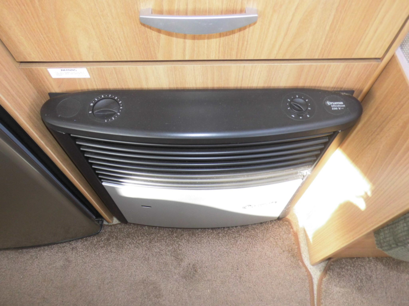 Swift Challenger 530 Bunk bed! Mover! photo: 5