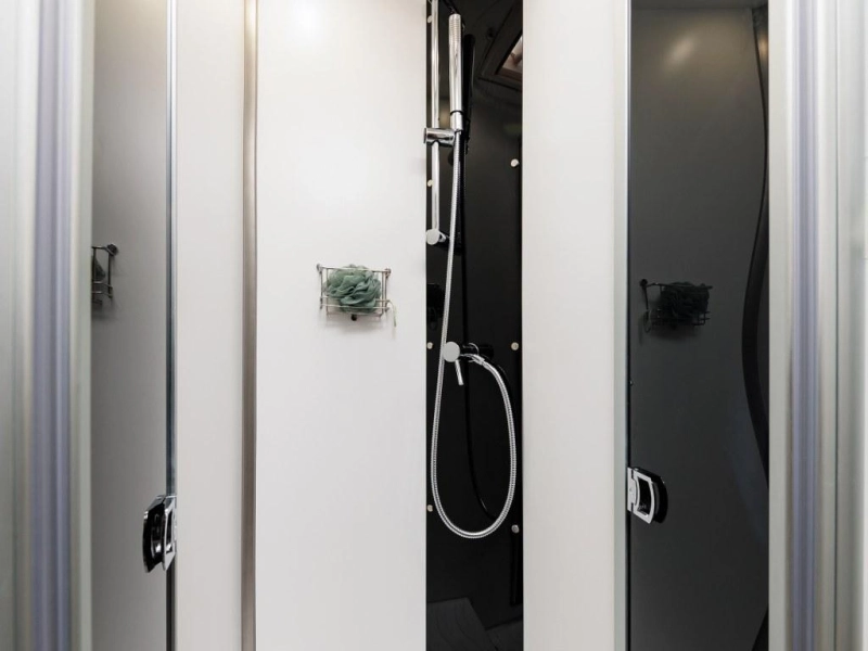 Benimar Tessoro 463 NU MET €20.000 KORTING  foto: 17