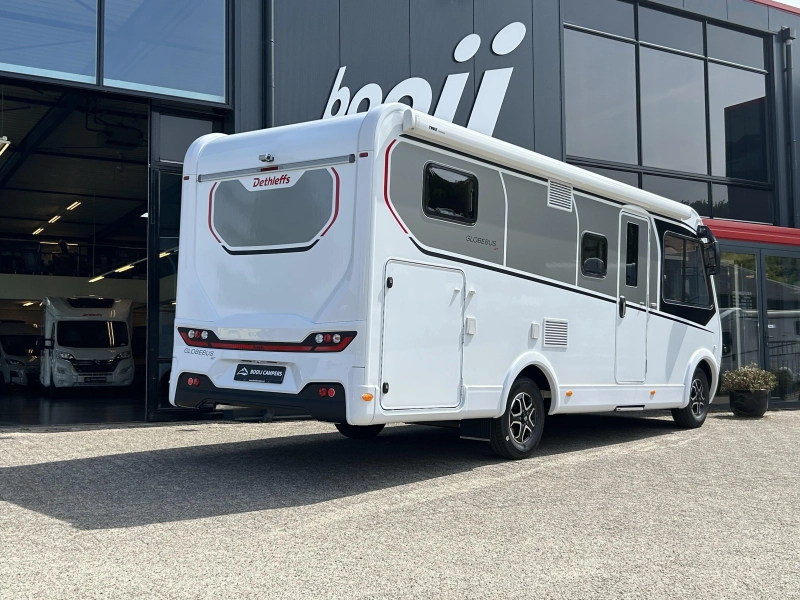 Dethleffs Globebus I 6 Compact Integrated Camper photo: 3