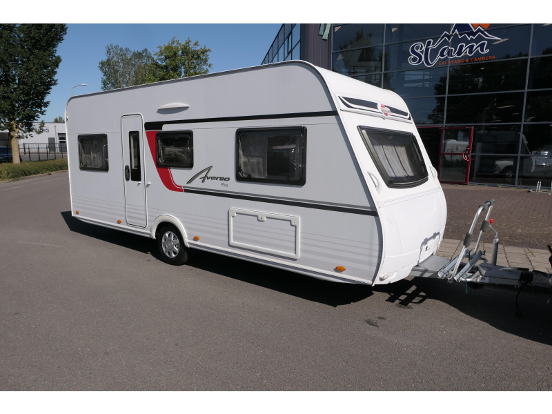 B&uuml;rstner Averso Top 520 TL Amplia 6 personas foto: 1