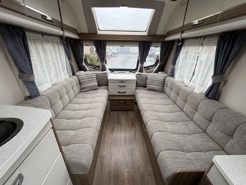 Sprite Mondial 420 SE Mover,awning,shower cabin. photo: 6