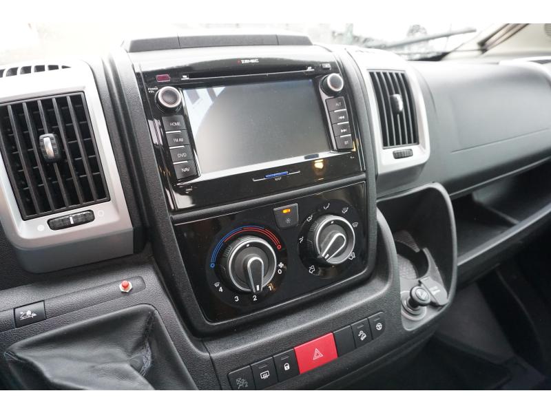 Adria Coral Supreme S 670 SL Auto-levelsyst-Sat-Solar  foto: 9
