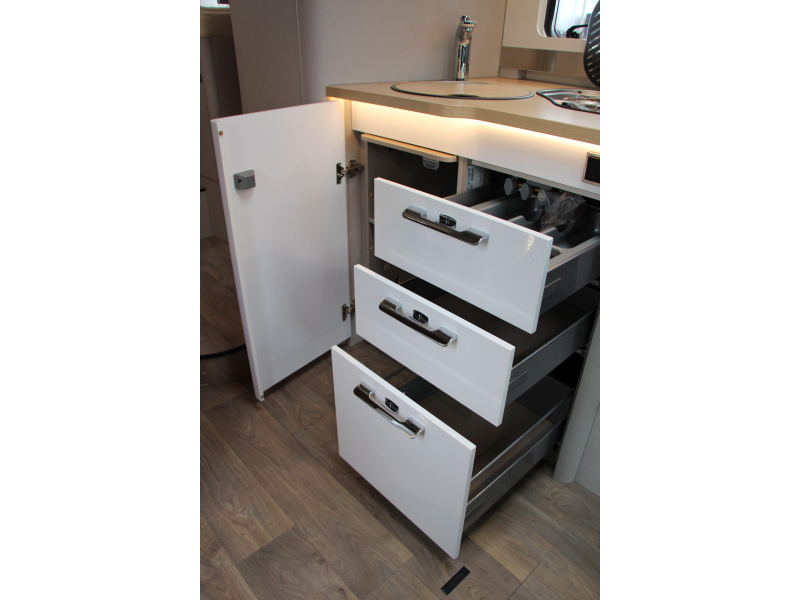 Hymer Tramp 685 S Face2Face - Enkele bedden  foto: 35
