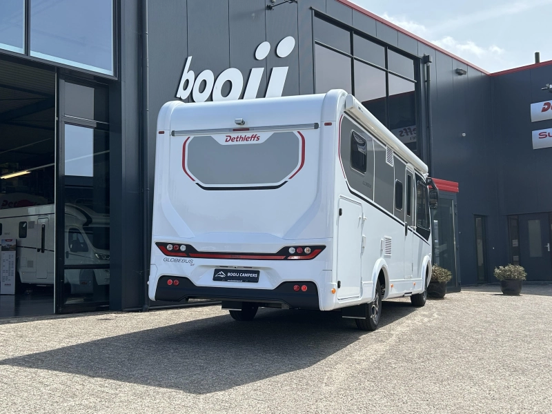 Dethleffs Globebus I 6 Compact Integrated Camper photo: 6