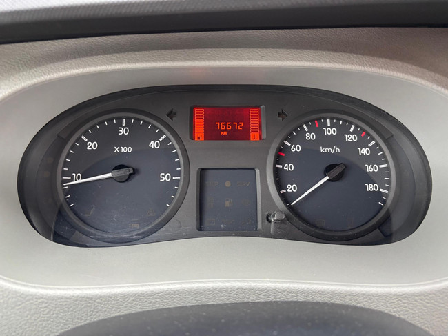 Knaus Sun Ti Renault Master 2.5 dCi | Camper | Cassetteluifel | Fietsendrager achter | Elektrische ramen voor | NAVI  | PANO | Auto airco foto: 3