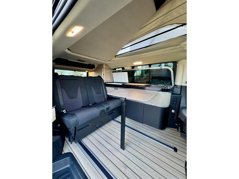 Mercedes-Benz V-Klasse Marco Polo 250  foto: 2