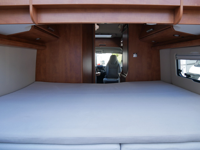 Carthago Malibu Van 600, 6 Meter Buscamper, Groot Bed!! foto: 19
