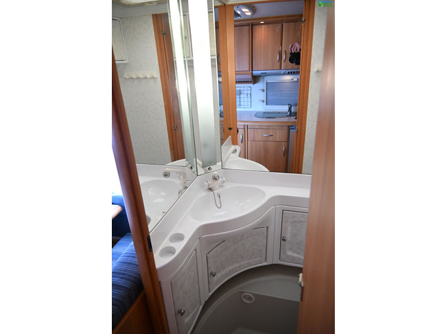 Hobby De Luxe Easy 440SF photo : 13