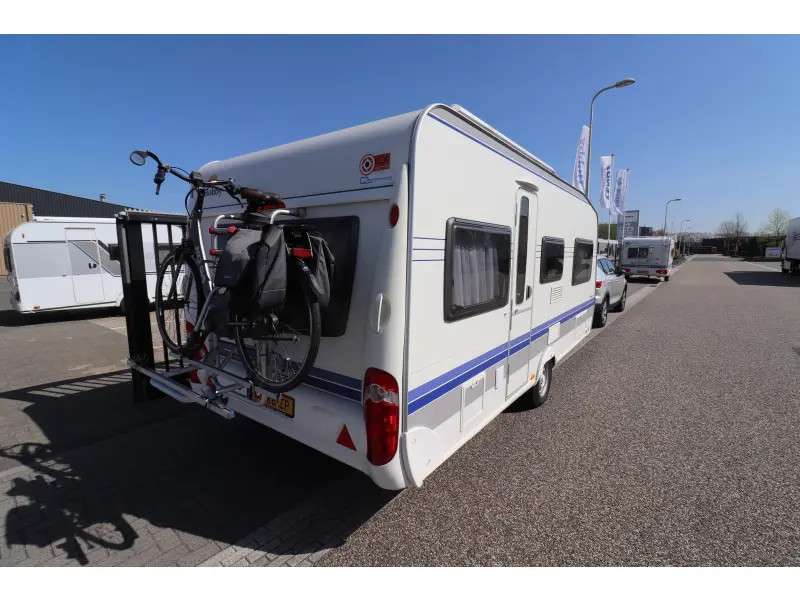 Hobby De Luxe 495 UL enkele bedden, mover  foto: 2