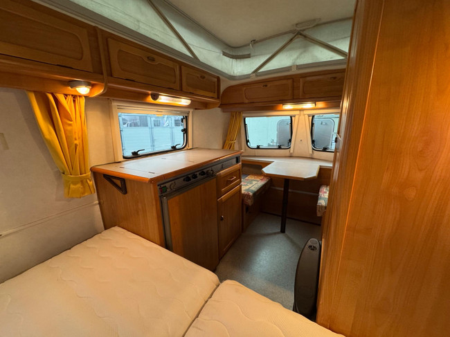 Eriba Touring Triton 410 Luifel Voortent 1ste eigenaar INCL STALLING foto: 16
