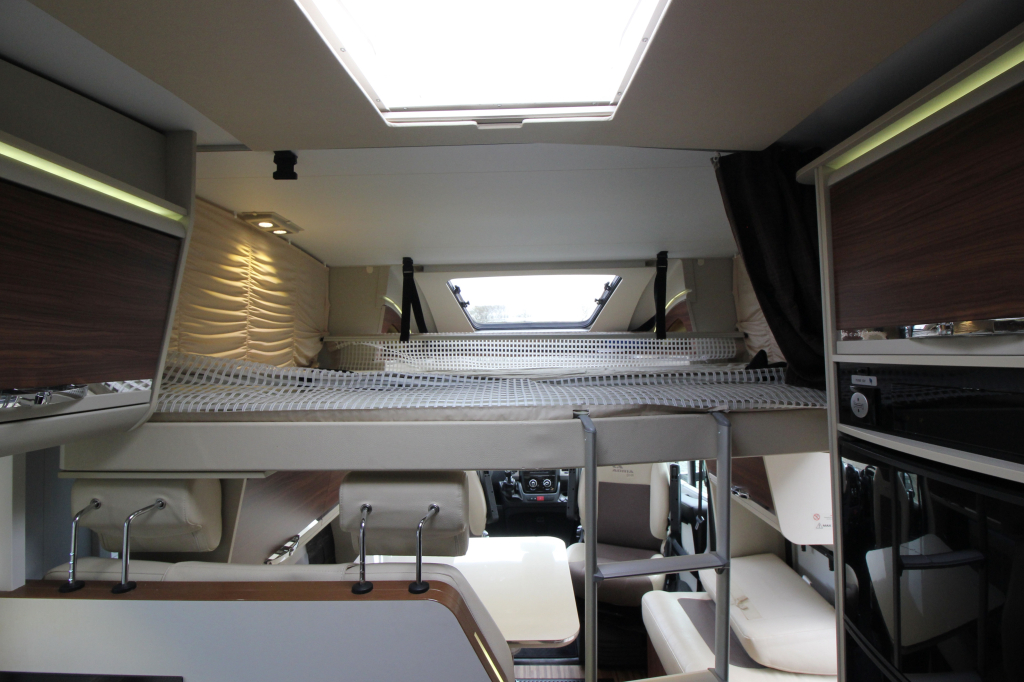 Adria Matrix M670SL foto: 16