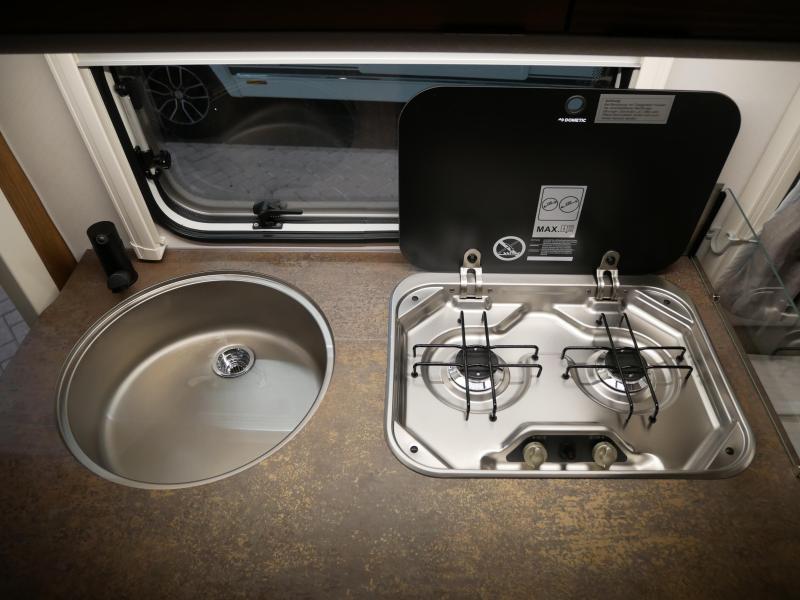 Eriba Touring 430 GRATIS MOVER en LUIFEL  foto: 7