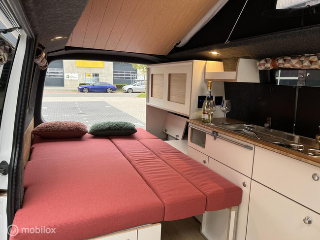 Volkswagen T6 buscamper Nevada 2018 Two tone foto: 17