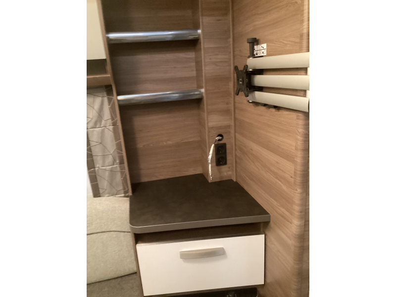 Knaus Sport 460 EU mover/omnistor foto: 15