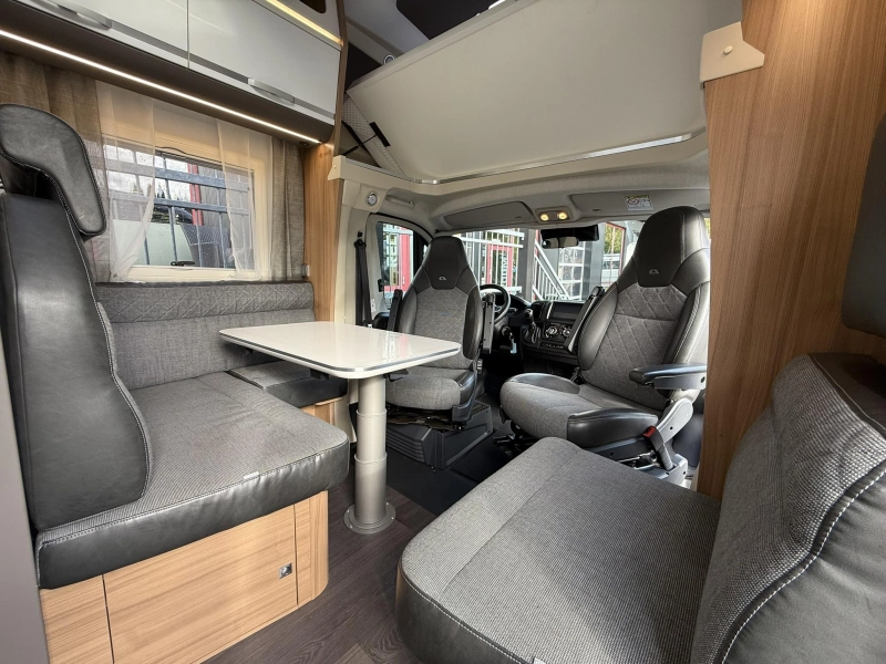 Adria Coral XL Plus 670 SL - FAMILIENWOHNMOBIL Foto: 1