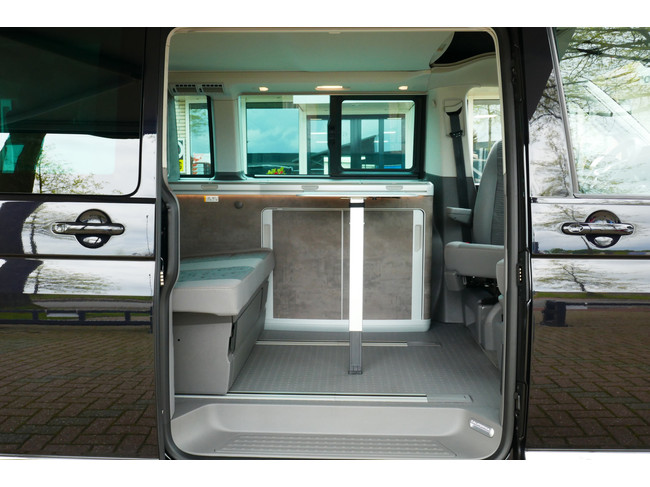 Volkswagen California T6.1 Transporter Buscamper Ocean 2.0 TDI DSG Automatik 150 PS **Navi Discover Pro/Klima/Adapt. Tempomat/Abnehmb. Anh&auml;ngerkupplung/ Foto: 4