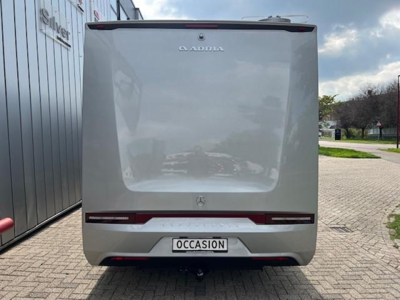 Adria Supersonic 780 DC Low KM-stand complete photo: 3