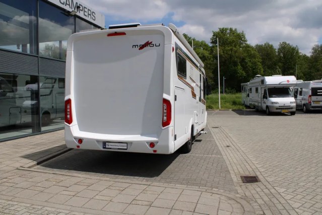 Robuuste AUTOMAAT 180 pk Malibu I 490 LE by Carthago hef-en enkele lengte bedden (124  foto: 8