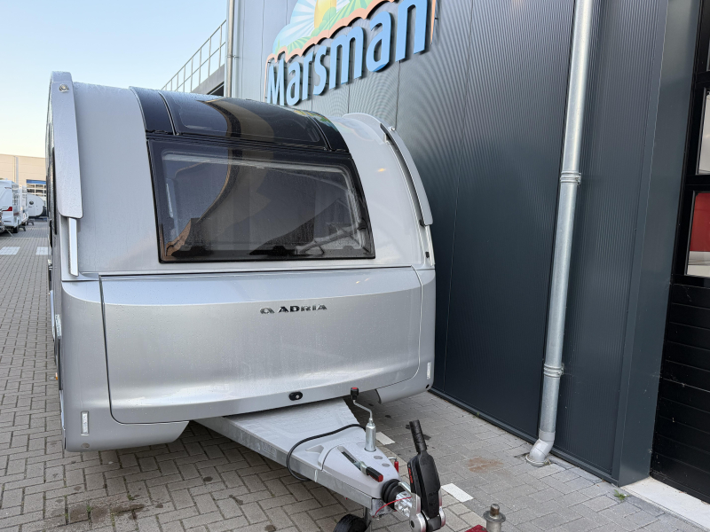 Adria Alpina Modelo 2027 foto: 2