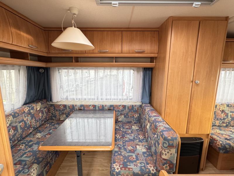 Hobby Excellent 400 SB - Voortent - Zakluifel - 