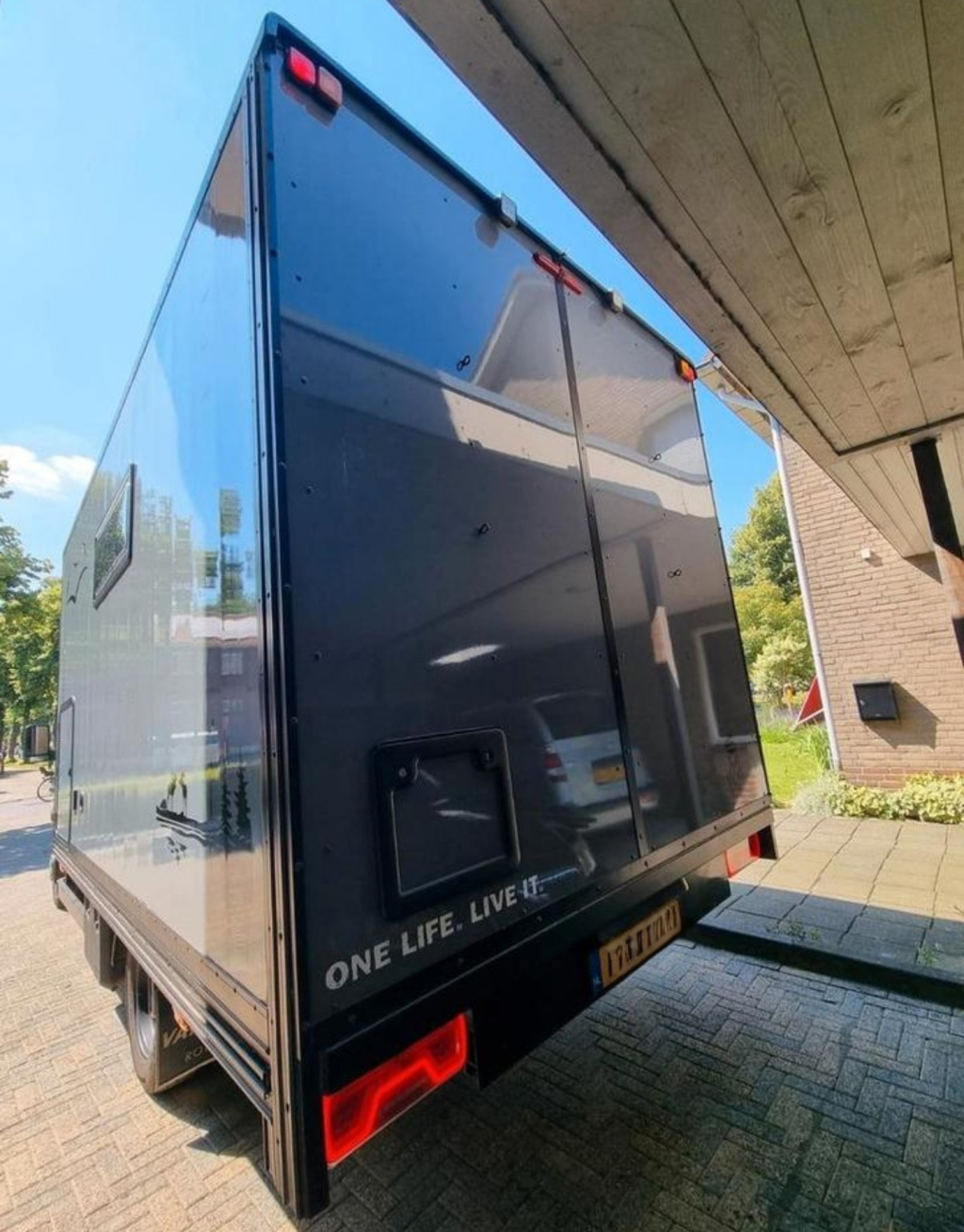 Iveco  2.3 TD Expeditie Camper off-grid met zonnepanelen. foto: 19