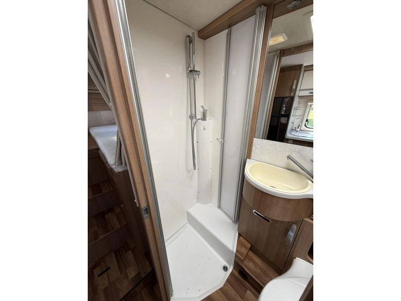Hymer Tramp 578 T Camas individuales foto: 17